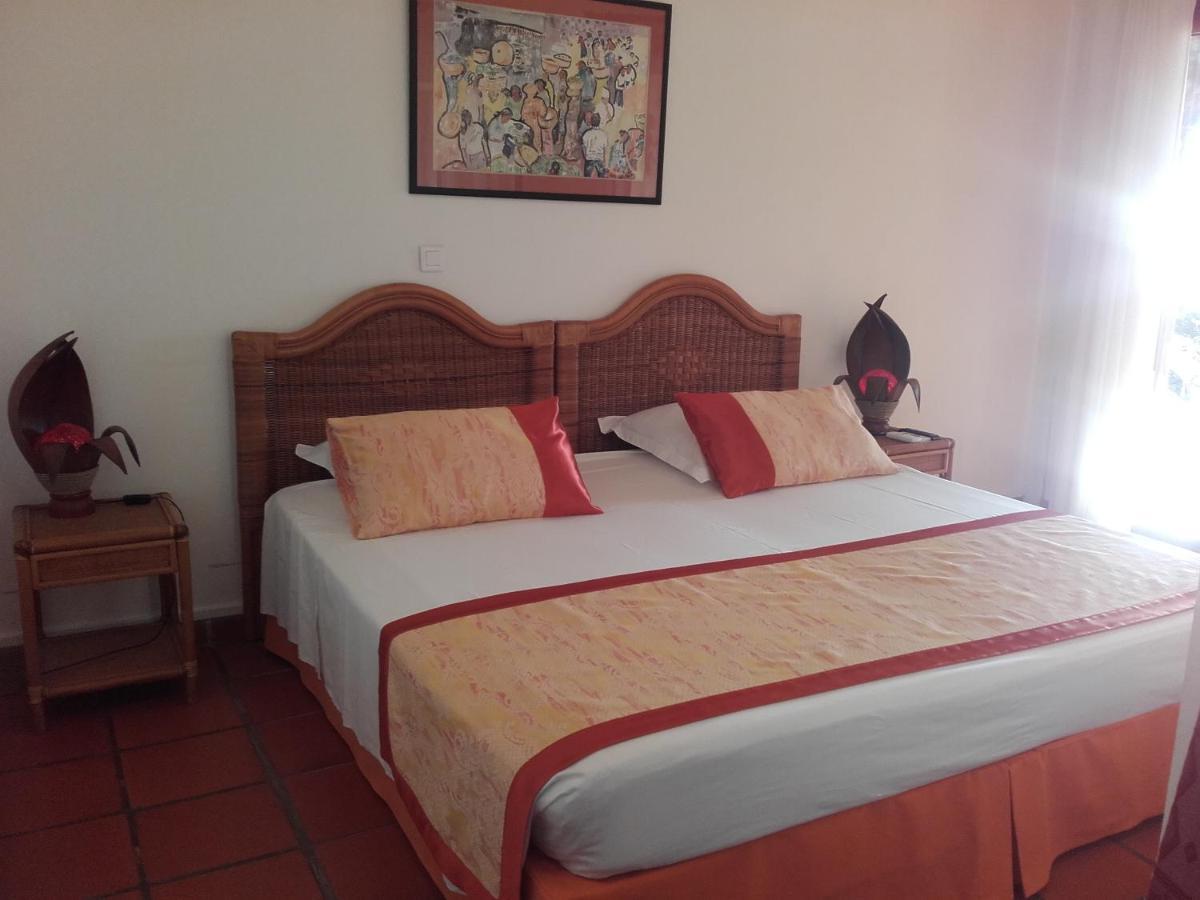 Chambre D'Hotes "Villa Rayon Vert" Deshaies Exterior foto