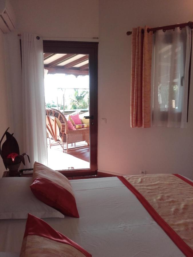 Chambre D'Hotes "Villa Rayon Vert" Deshaies Exterior foto